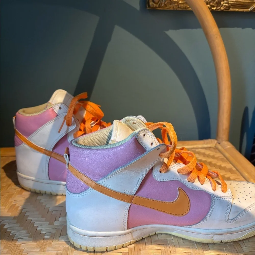 Vintage Nike Dunk High Perfect Pink Sneakers‎ 2009